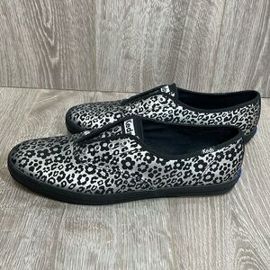 NWOT Keds Black Silver Metallic Floral Animal Print Laceless Slip On Sneakers 9